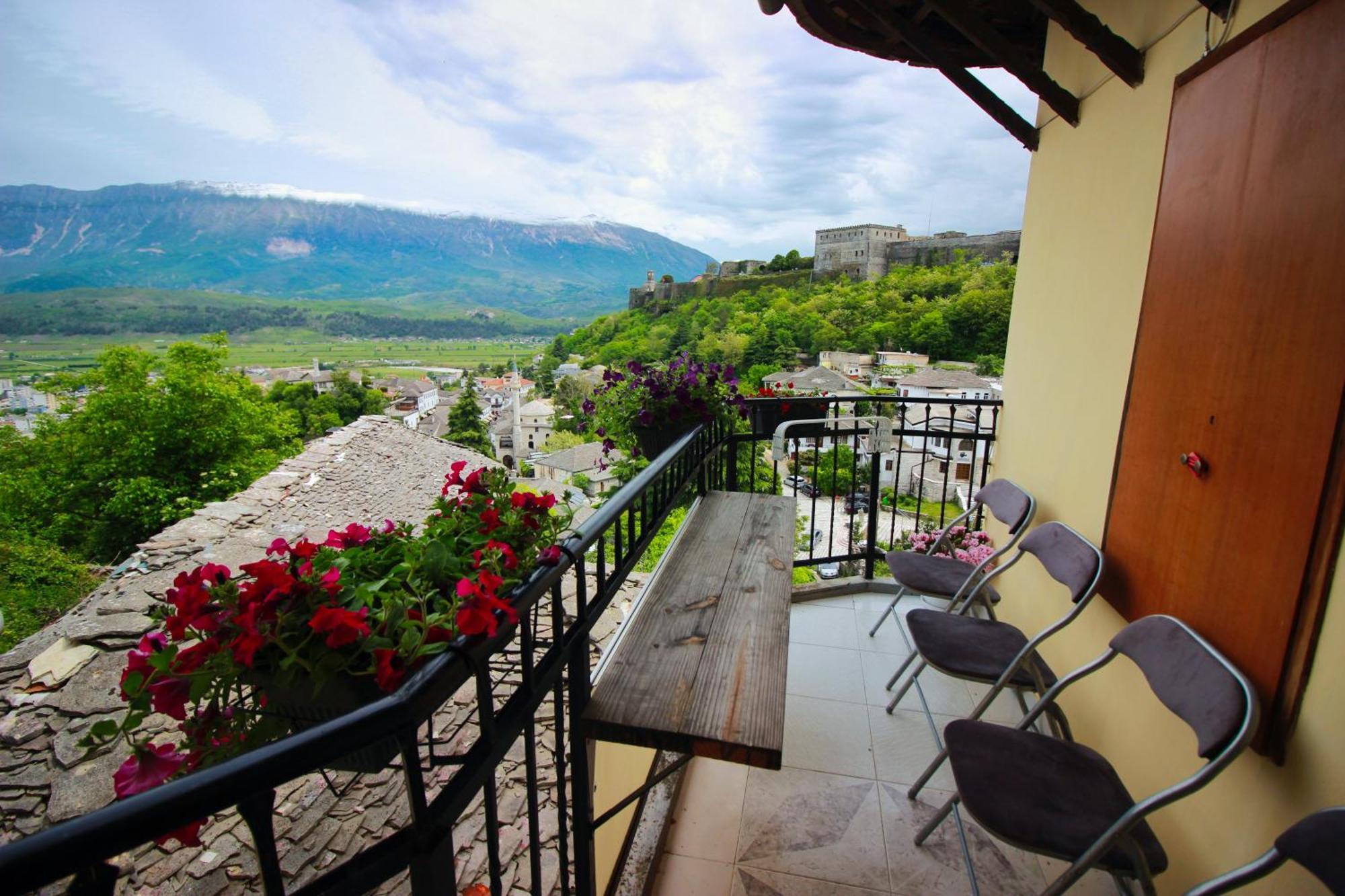 Emblematic House Apartment 2 Gjirokastër Exterior foto