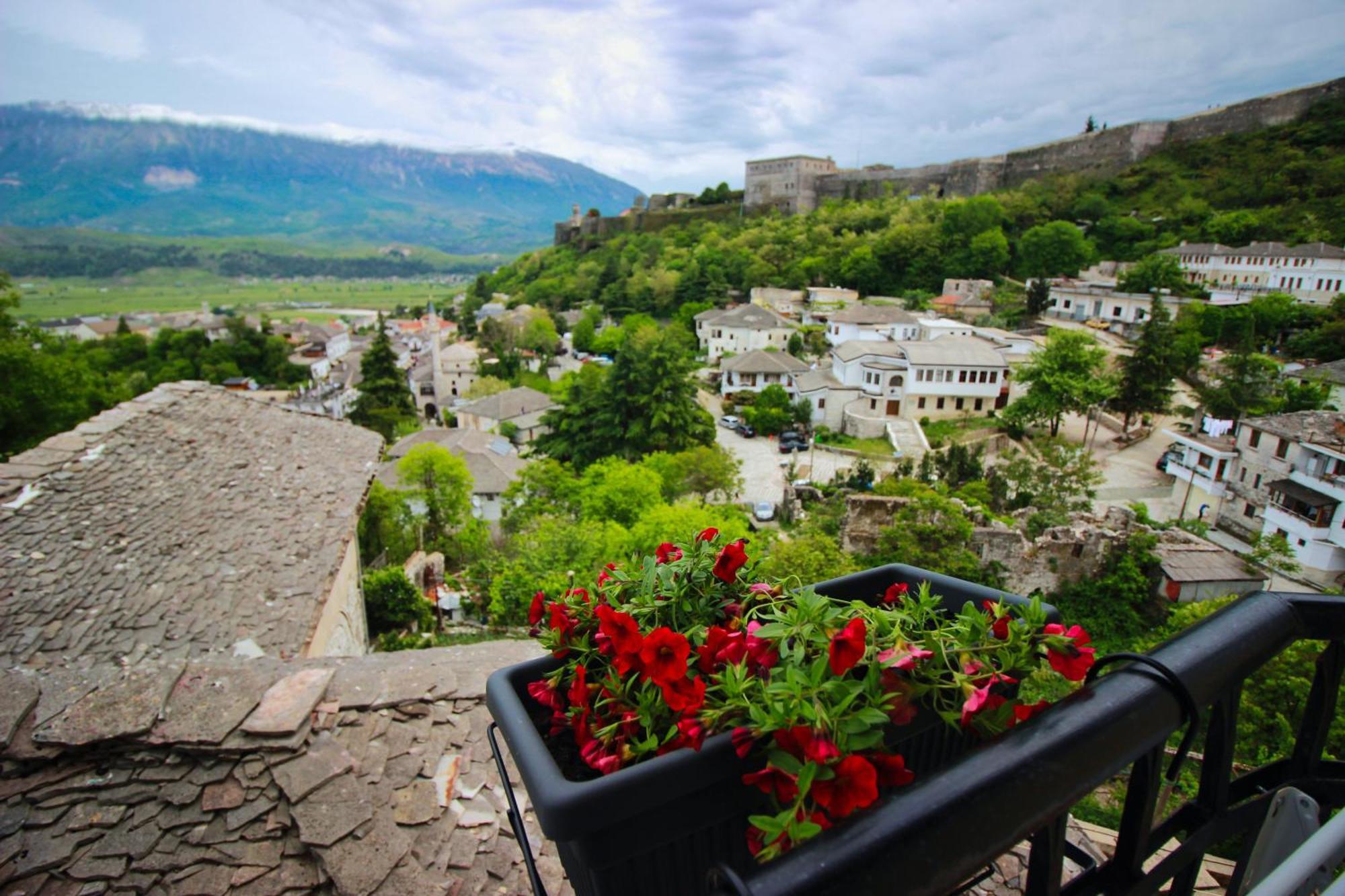 Emblematic House Apartment 2 Gjirokastër Exterior foto